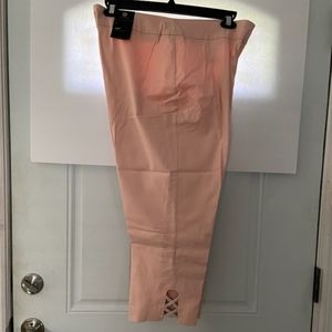 JM Ladies Capri Pants- New